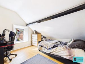 Bedroom- click for photo gallery